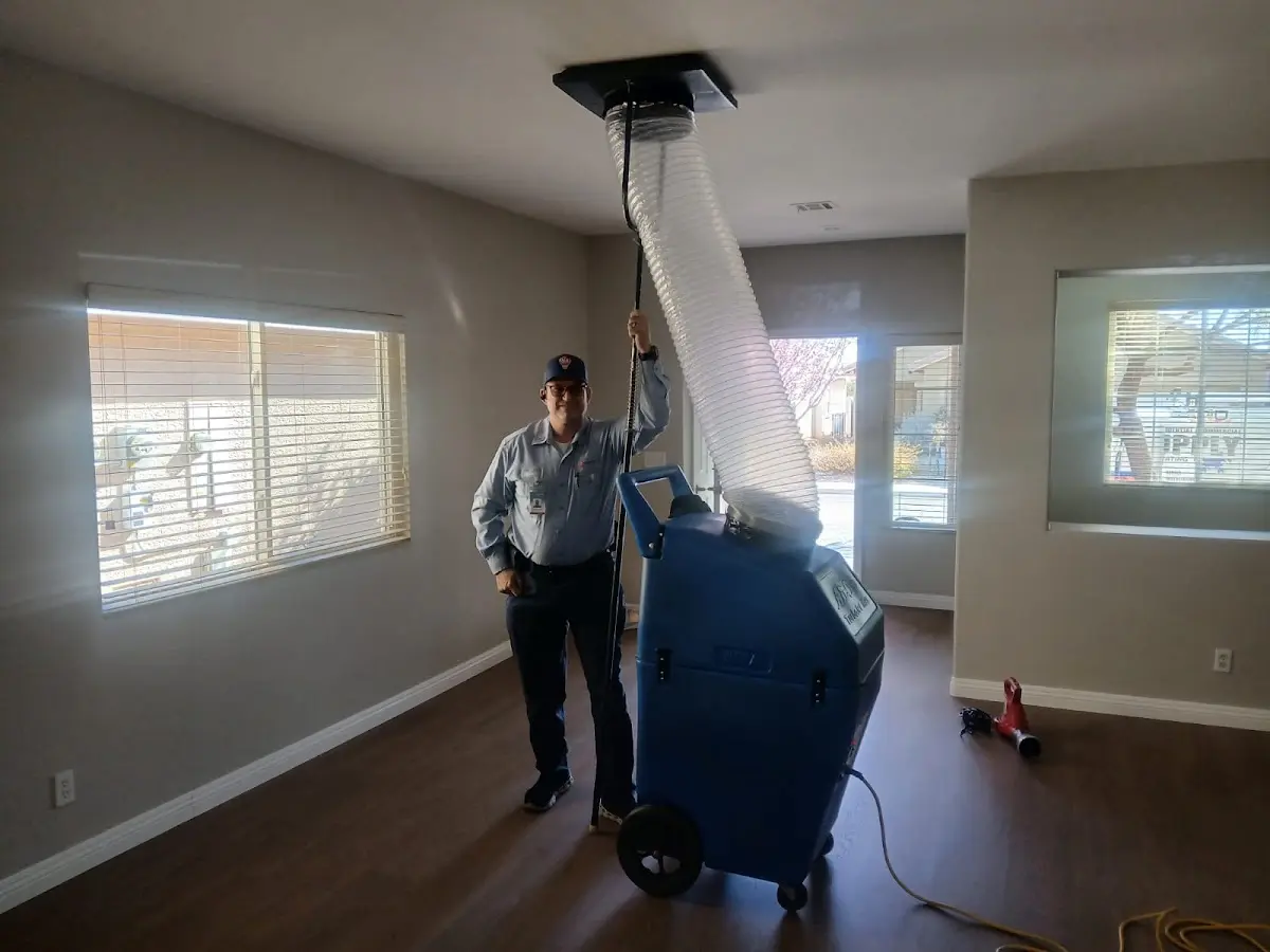 Professional Emergency HVAC Repair work inside a New Boston home